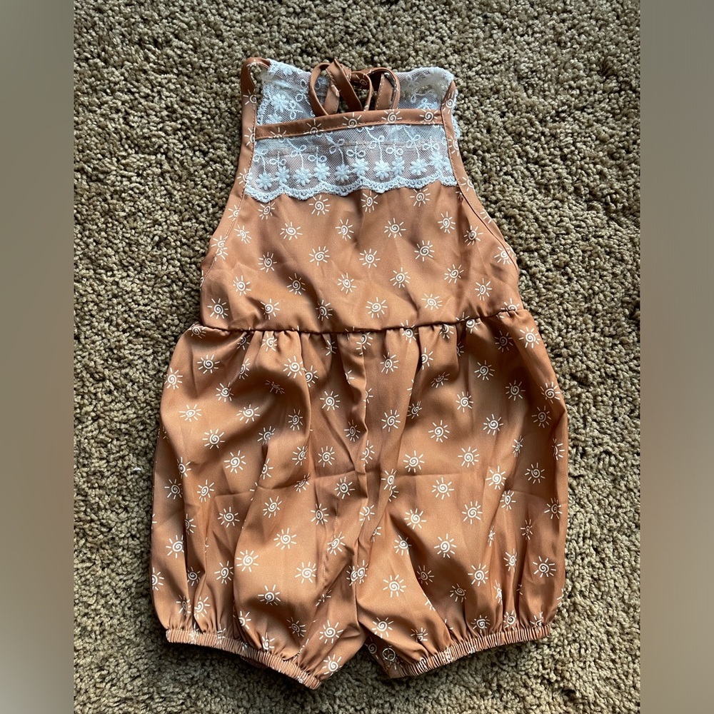 NWT Felicity Brown/White Lace Back Romper from Bailey’s Blossoms Sz 18-24 months